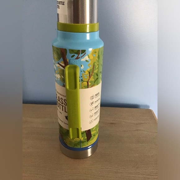 Stanley 1.5 qt Earth Limited Edition made from recycled stainless steel New - Picture 2 of 6